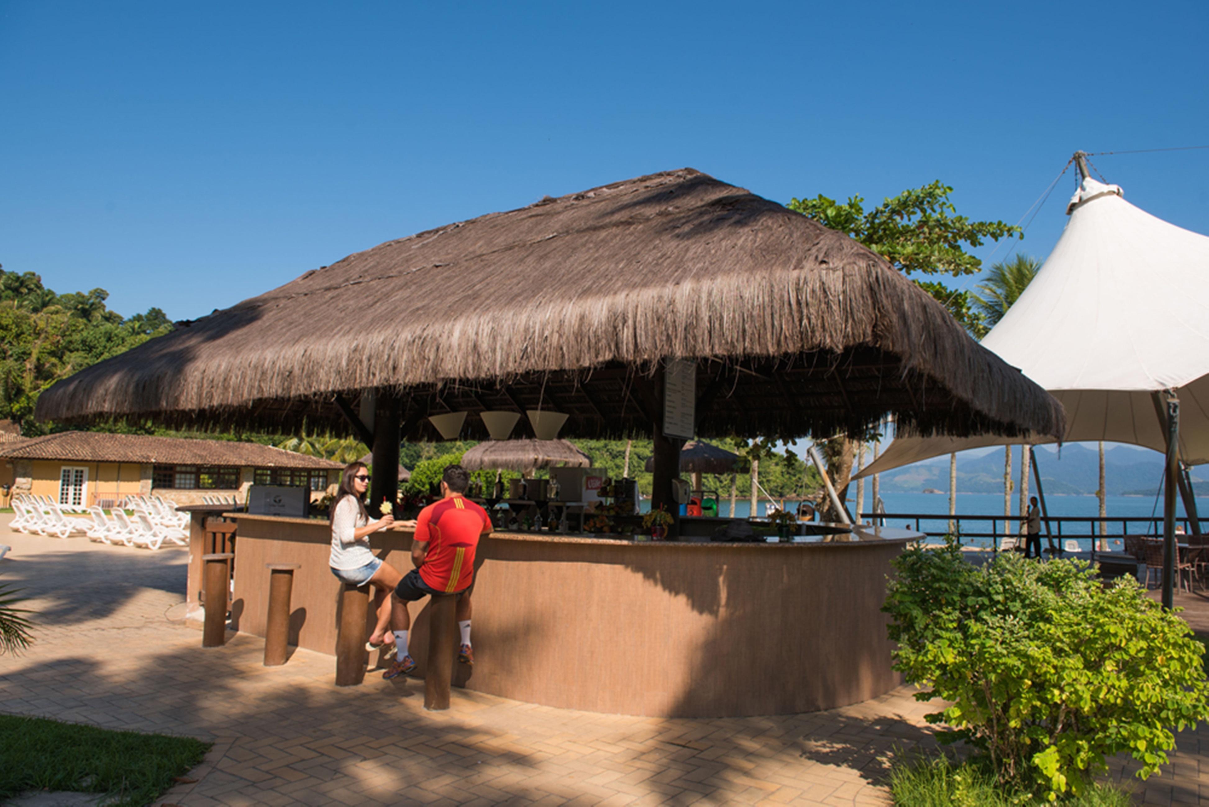 منتجع فيلا غاليه إيكو انغرا - شامل كليًا أنجرا دوس ريس المظهر الخارجي الصورة Beach bar in Arraial do Cabo, Rio de Janeiro, Brazil