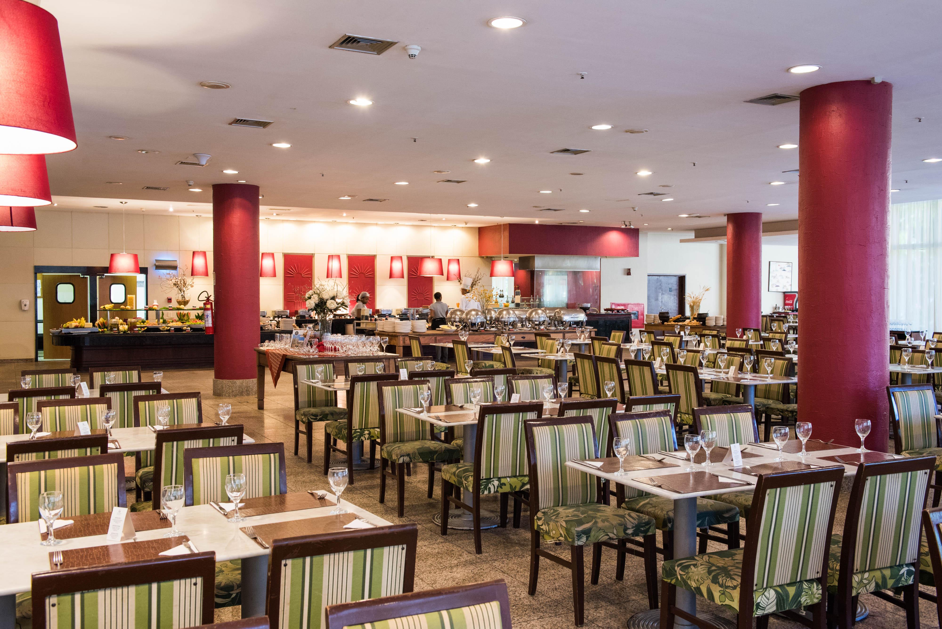 منتجع فيلا غاليه إيكو انغرا - شامل كليًا أنجرا دوس ريس المظهر الخارجي الصورة The buffet at the hotel